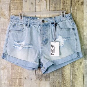 EVIDNT Los Angeles 26 Hermosa Short Distressed Light Wash Denim Shorts B…